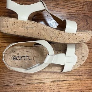 Earth Cream Leather Cork Wedge Sandals